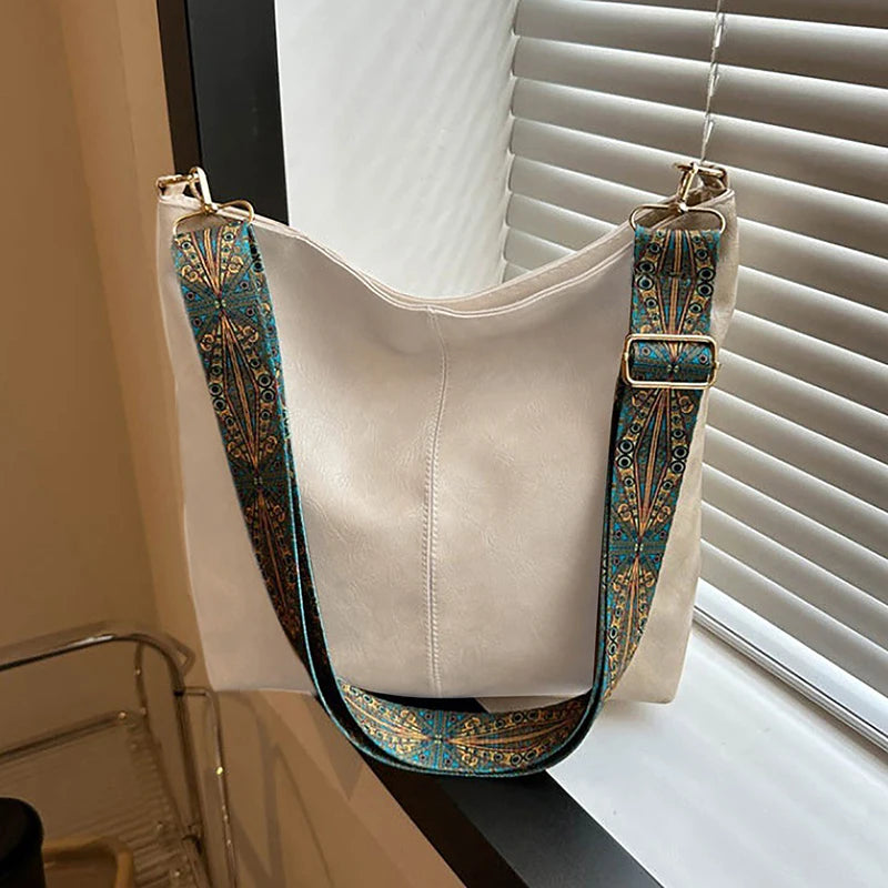 Womens Fashion Shoulder Sling Bag Vintage Brown PU Leather High-Capacity Simple Wide Strap Bucket Crossbody Female Commuter Bags