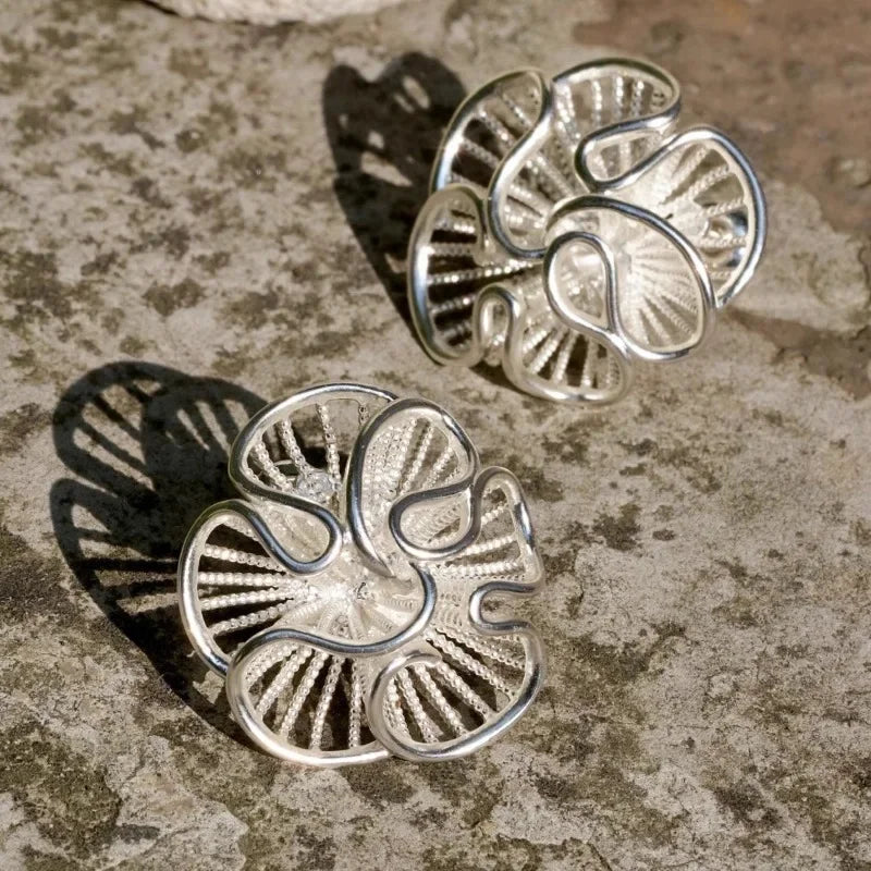 925 Sterling Silver Chic Layered Hollow Flowers Skirt Edge Stud Earring for Women Fine Jewelry High Luxury Vintage Accessories