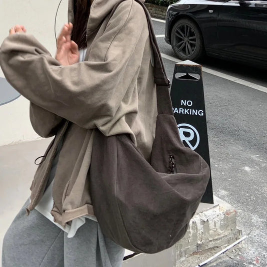 Vintage Women's Bag Large Capacity Shoulder Bag Solid Color Simple Casual Commuter Bag Retro Handbags
