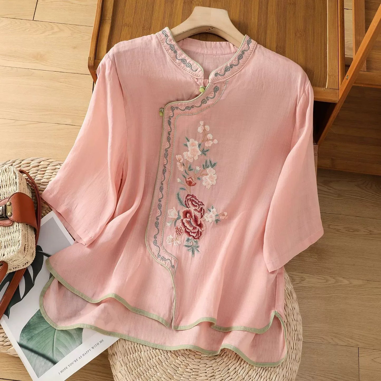 Loose Embroidered T-Shirts Women's Clothes Summer Vintage Woman Tshirt Casual Cotton Linen Ethnic Style Ladies T Shirt Blusas