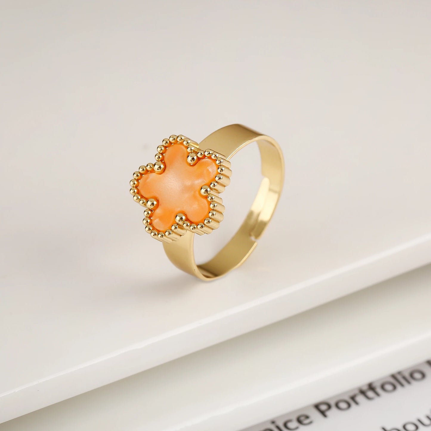 Classic Luxury Clover Metal Laser Stainless Steel Five Leaf Flower Open Ring Simple for Woman Girl New Fashion Party Jewelry