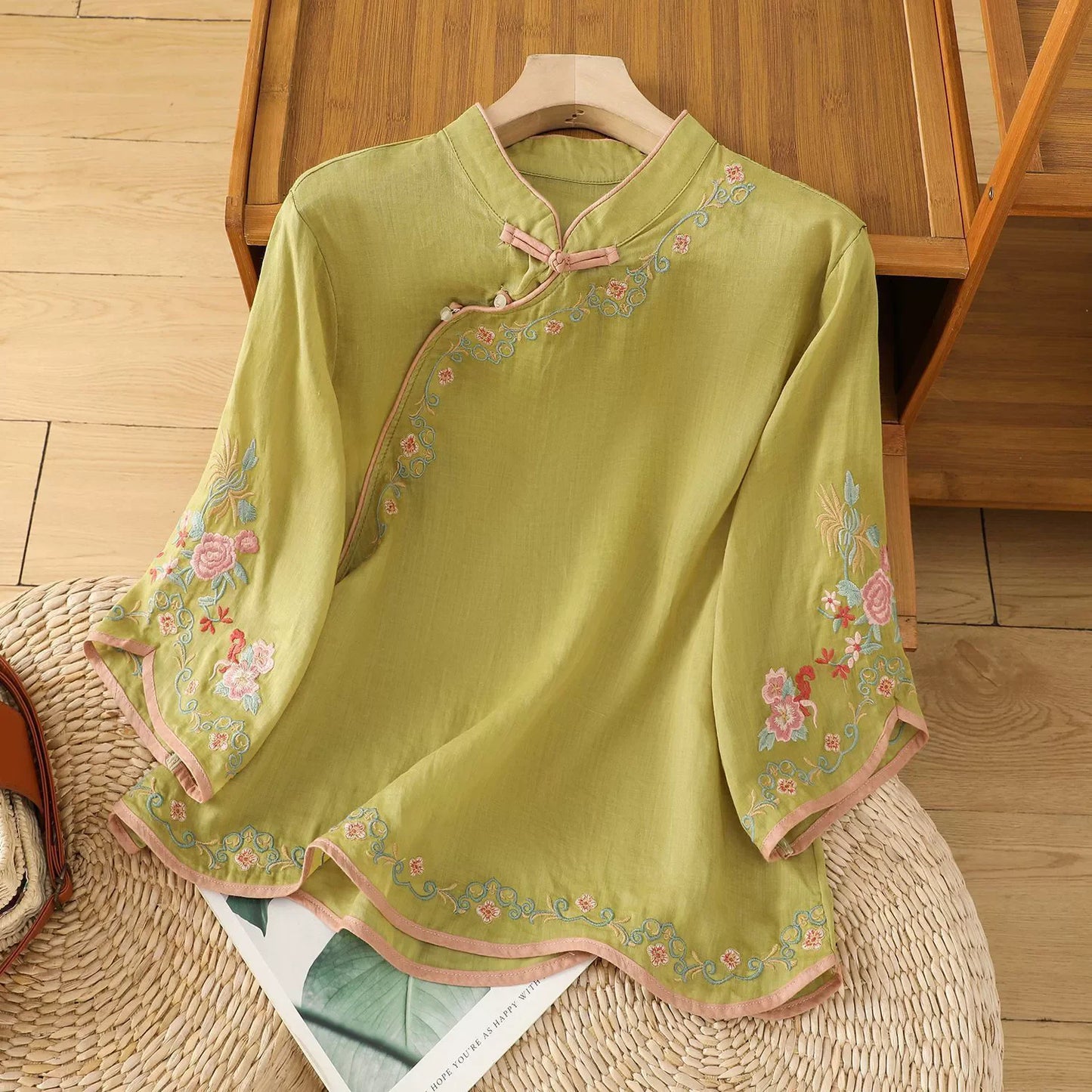 Loose Embroidered T-Shirts Women's Clothes Summer Vintage Woman Tshirt Casual Cotton Linen Ethnic Style Ladies T Shirt Blusas