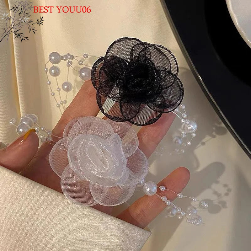 (YOUU06)French Romantic Black And White Choker Flower Pearl Necklace Female Summer Clavicle Chain