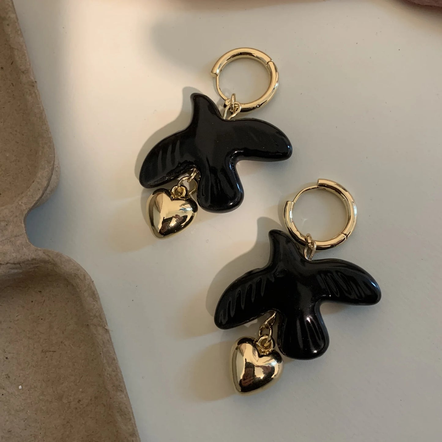 XIALUOKE Fashion Long Pendant Pigeon Necklace For Women European American Style Party Banquet Travel Jewelry Accessories