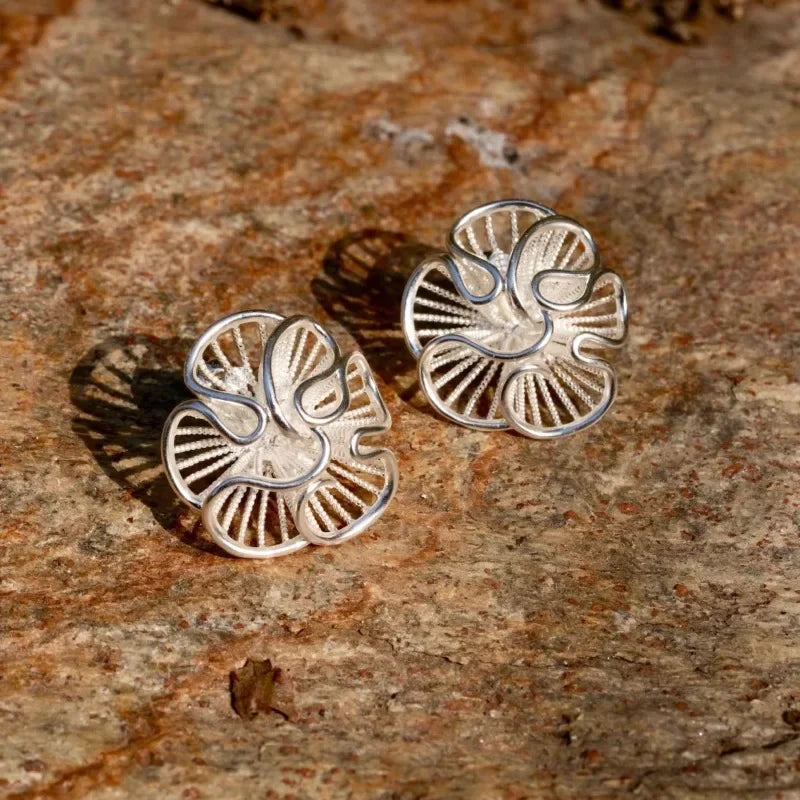 925 Sterling Silver Chic Layered Hollow Flowers Skirt Edge Stud Earring for Women Fine Jewelry High Luxury Vintage Accessories