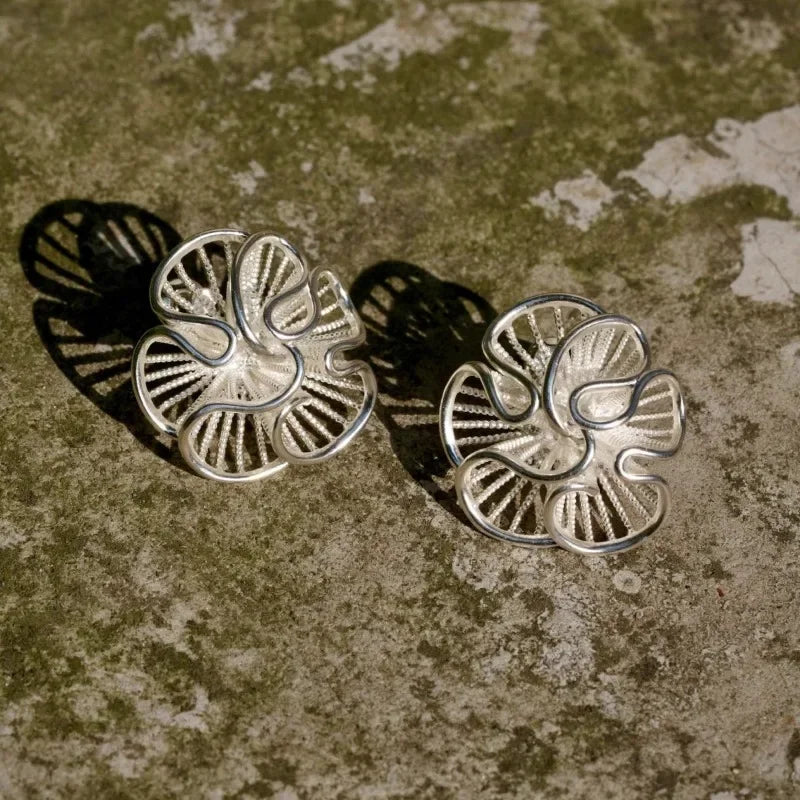 925 Sterling Silver Chic Layered Hollow Flowers Skirt Edge Stud Earring for Women Fine Jewelry High Luxury Vintage Accessories