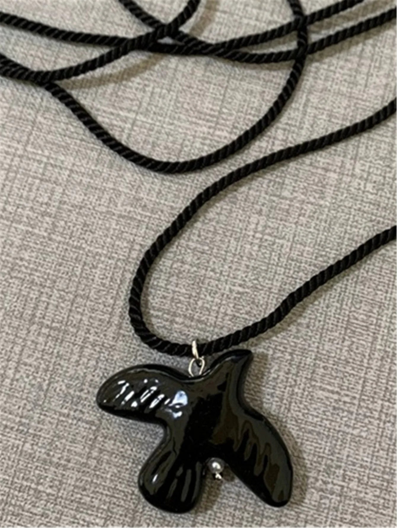 XIALUOKE Fashion Long Pendant Pigeon Necklace For Women European American Style Party Banquet Travel Jewelry Accessories