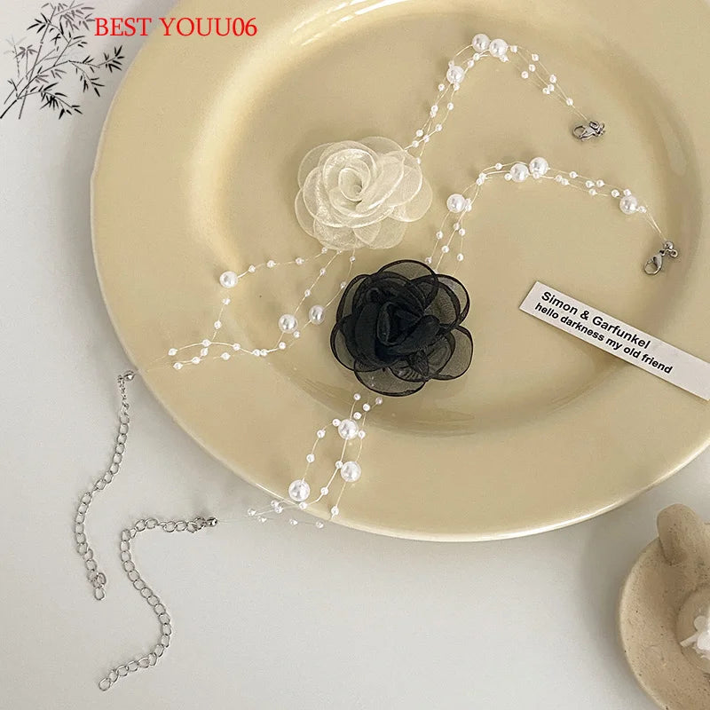 (YOUU06)French Romantic Black And White Choker Flower Pearl Necklace Female Summer Clavicle Chain