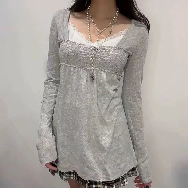 2026 Autumn A-Line Grunge Flare Sleeve Tees Y2k Aesthetics Lace Patchwork T-shirt Women Harajuku Casual Vintage Pleated Tops