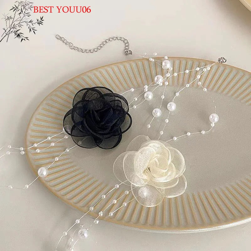(YOUU06)French Romantic Black And White Choker Flower Pearl Necklace Female Summer Clavicle Chain