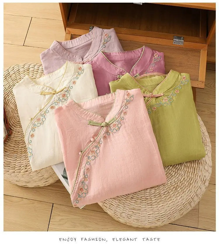 Loose Embroidered T-Shirts Women's Clothes Summer Vintage Woman Tshirt Casual Cotton Linen Ethnic Style Ladies T Shirt Blusas