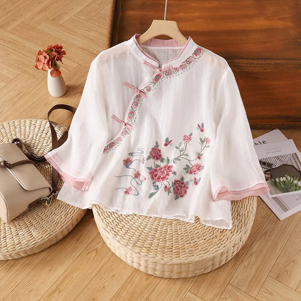 Loose Embroidered T-Shirts Women's Clothes Summer Vintage Woman Tshirt Casual Cotton Linen Ethnic Style Ladies T Shirt Blusas