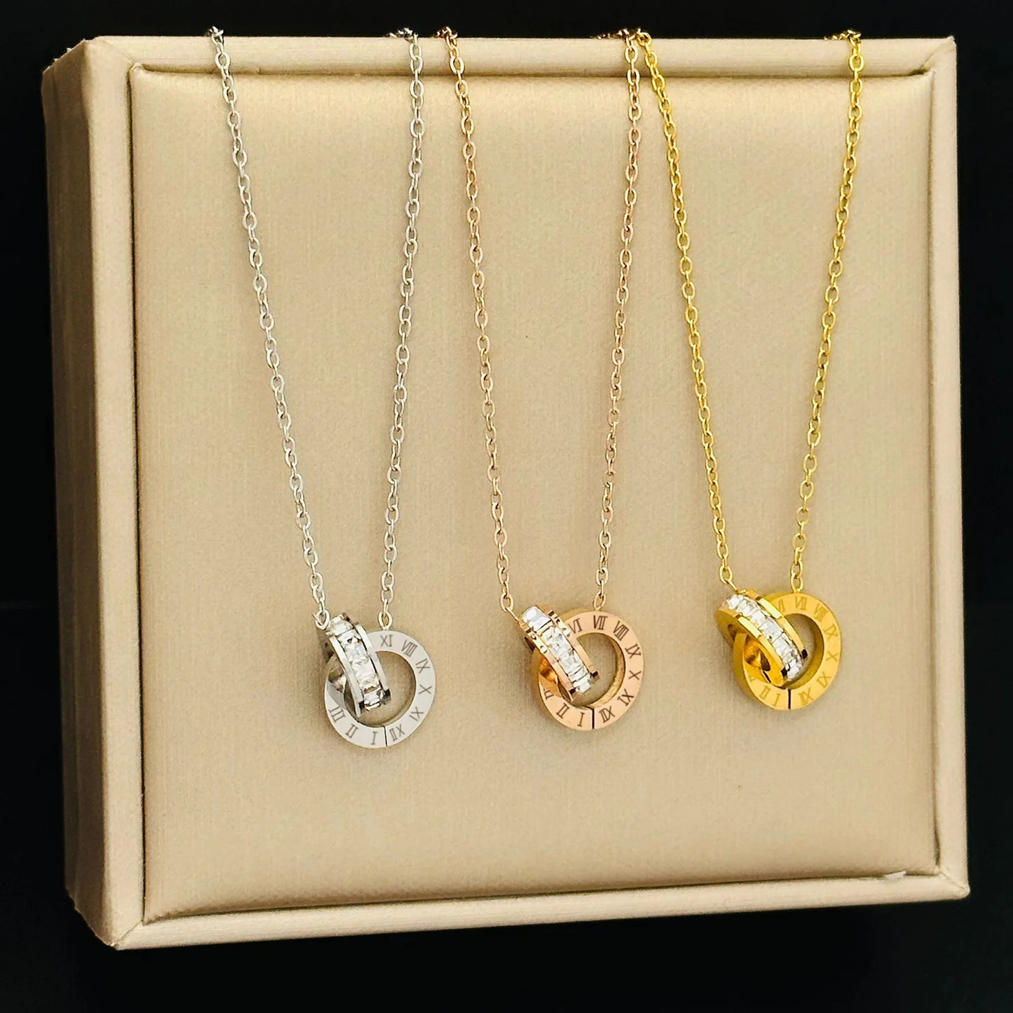 new stainless steel rose gold square diamond Roman numeral double-buckle short necklace