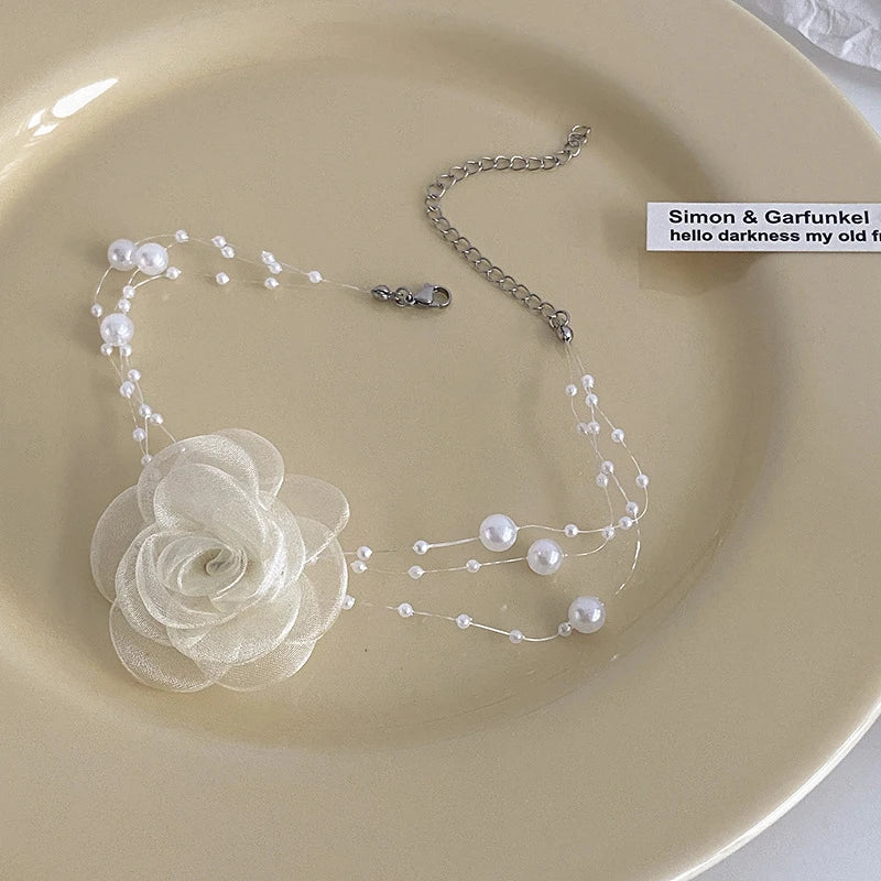 (YOUU06)French Romantic Black And White Choker Flower Pearl Necklace Female Summer Clavicle Chain