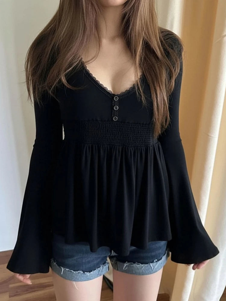 2026 Autumn A-Line Grunge Flare Sleeve Tees Y2k Aesthetics Lace Patchwork T-shirt Women Harajuku Casual Vintage Pleated Tops