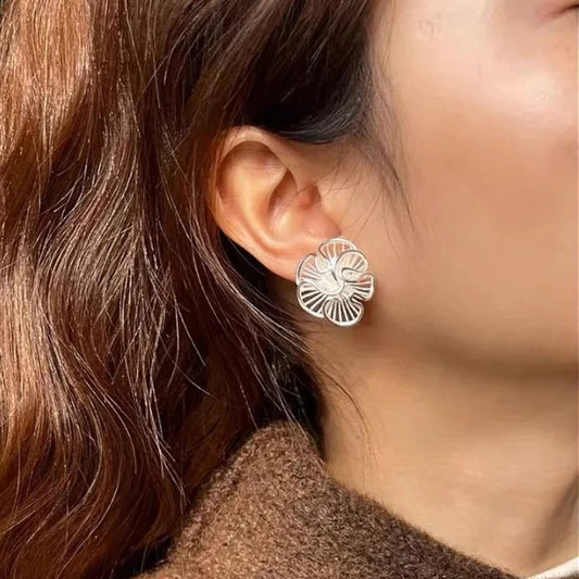 925 Sterling Silver Chic Layered Hollow Flowers Skirt Edge Stud Earring for Women Fine Jewelry High Luxury Vintage Accessories